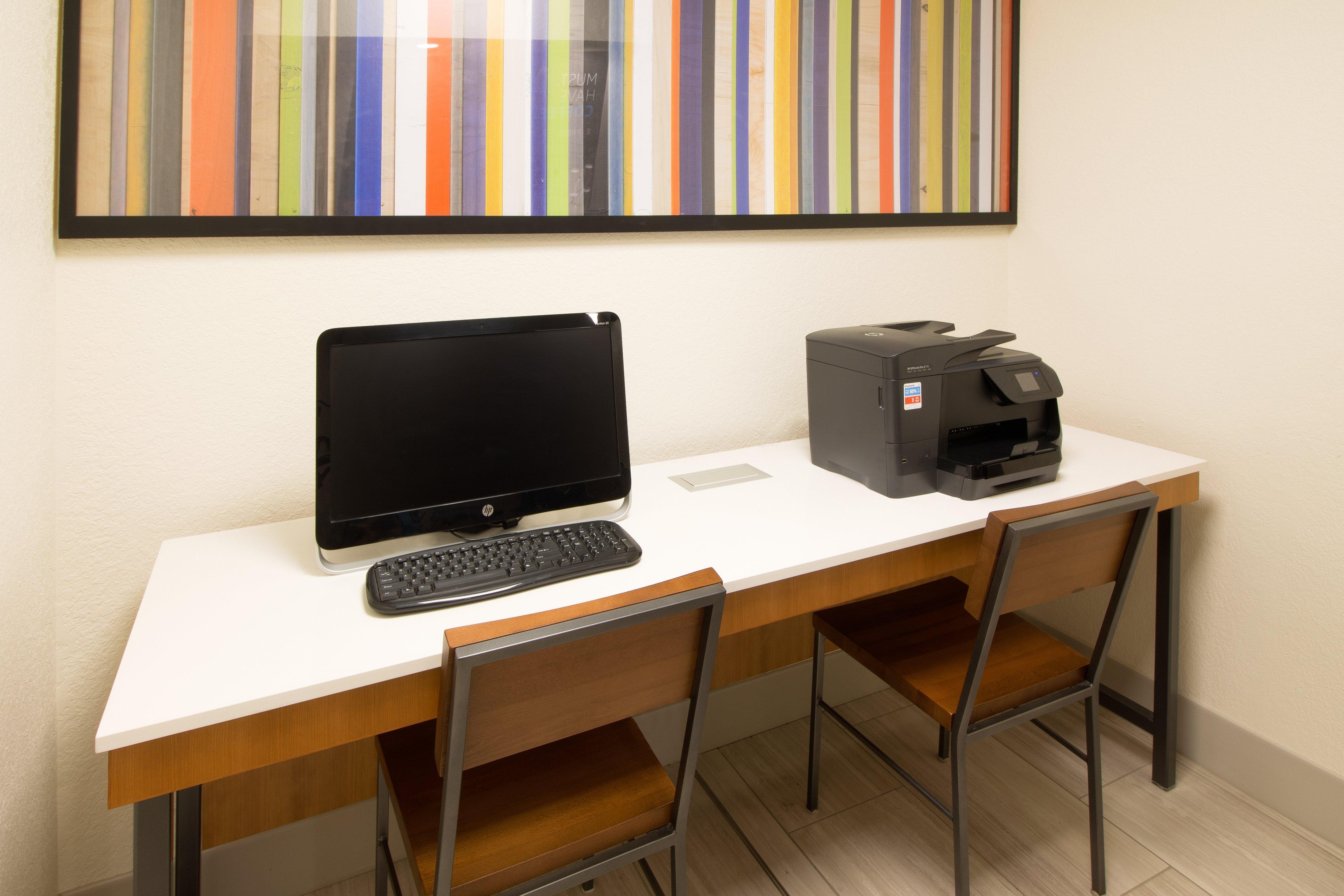 Holiday Inn Express & Suites - Worthington By Ihg Екстер'єр фото
